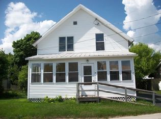 14 Monroe St, Chateaugay, NY 12920