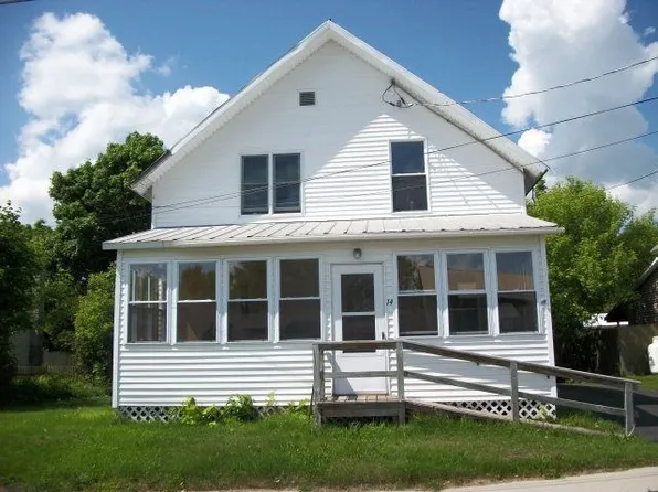 14 Monroe St, Chateaugay, NY 12920