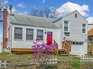 102 Fischer Blvd, Toms River, NJ 08753