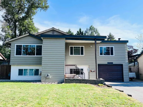 21066 Glenwood Ave, Maple Ridge, BC V2X 8K5
