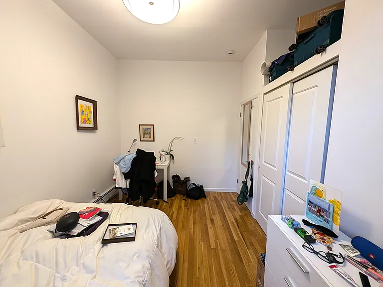 218 E 14th St #4F — Photo 8