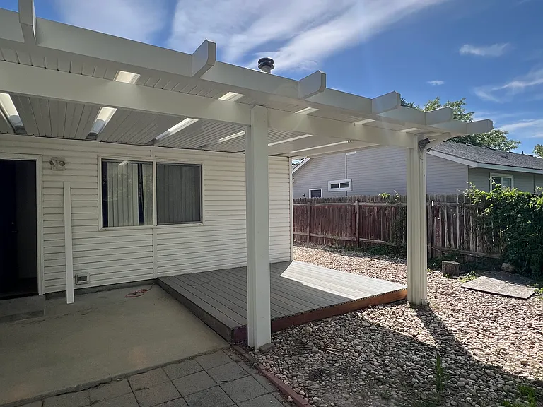 844 W Greenhead St — Photo 5