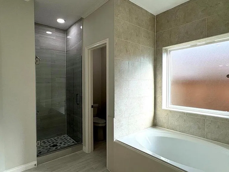 5015 Cottonglen Ct — Photo 13