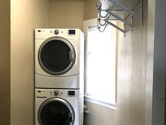 5th image of 4862 Park Blvd #4862