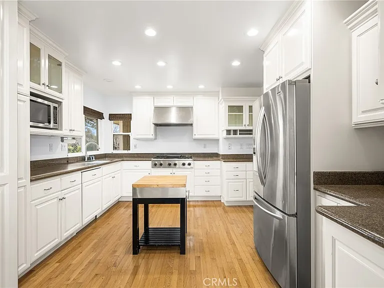 12791 Brittany Woods Dr — Photo 14