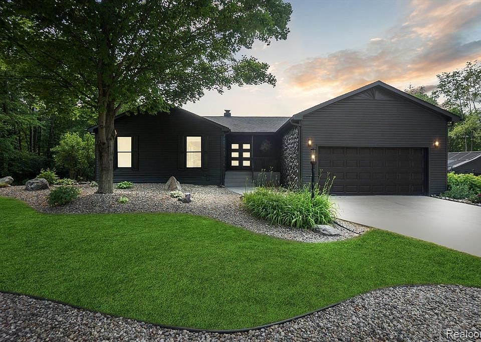 1410 Maryland, Milford, MI 48380 Zillow