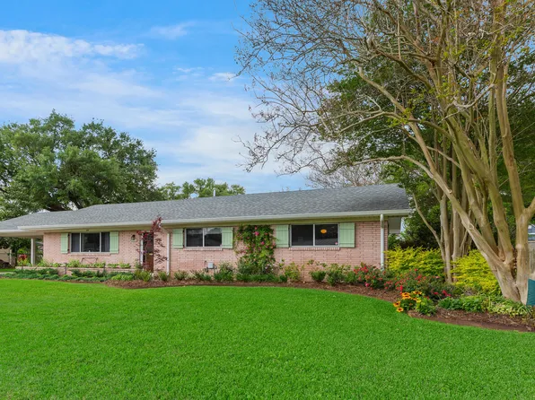 208 Robert Dr, Lafayette, LA 70506