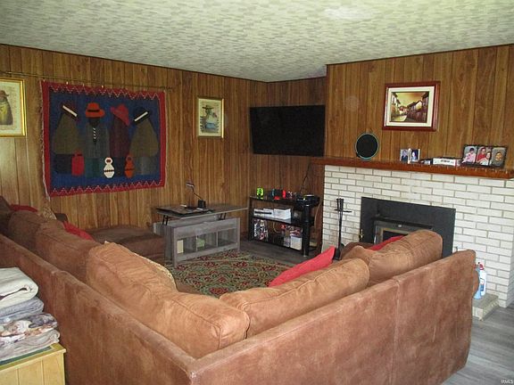 4th image of 2066 S State Road 161