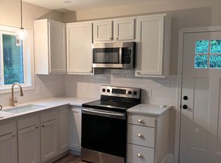 13 Lincoln Ave #1, Delmar, NY 12054