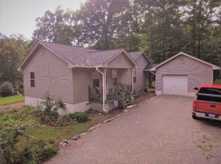 809 Dedmon Rd, Camden, TN 38320