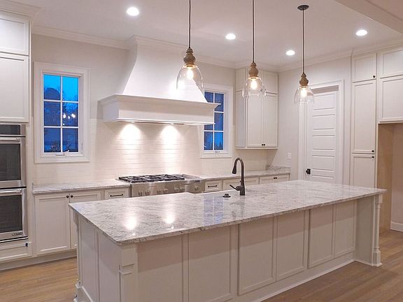 2nd image of 7868 Sophie Ln