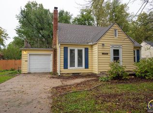 1150 SW Collins Ave, Topeka, KS 66604