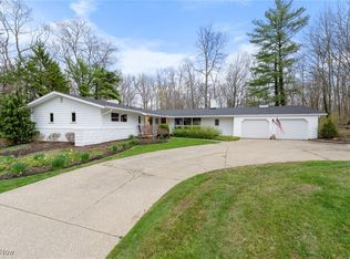 3339 Forest Lake Dr, Medina, OH 44256