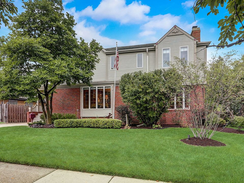 8100 N Washington St, Niles, IL 60714 | Zillow