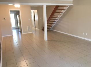 7442 Country Brook Dr, Indianapolis, IN 46260