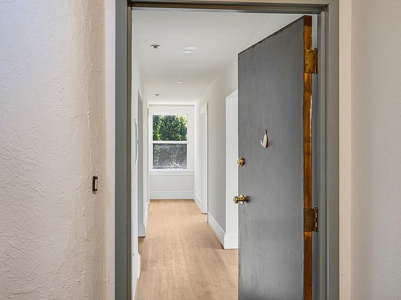 3rd image of 500 Fillmore St APT 301