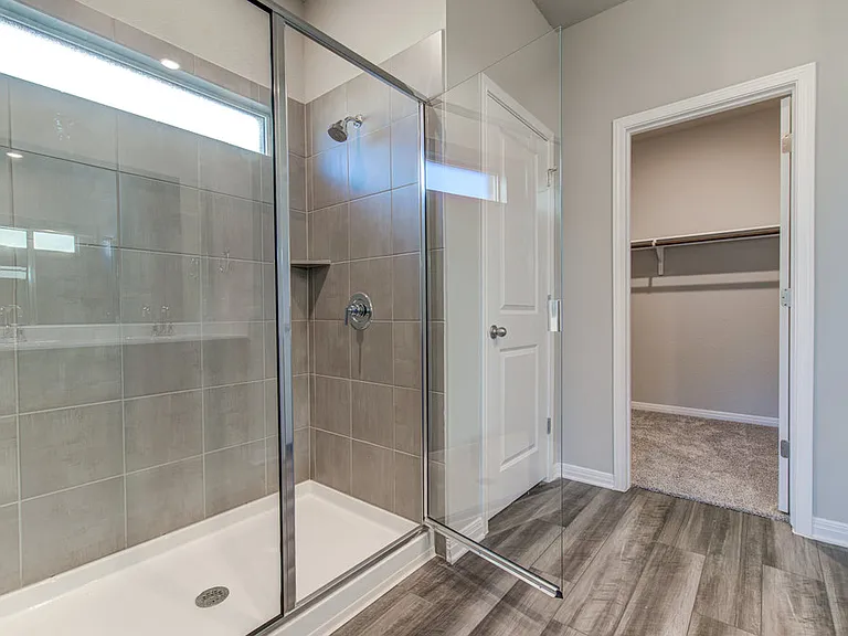 14513 Heartland Dr — Photo 3