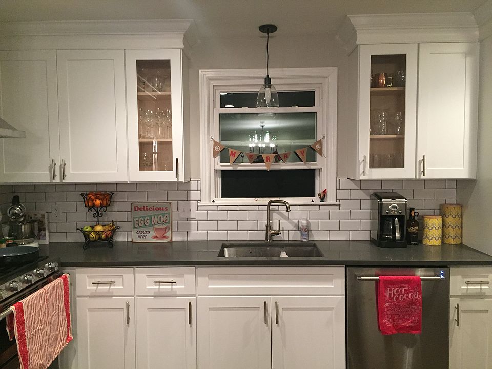 2nd image of 706 Davis Dr
