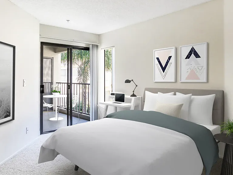 Bedroom with Balcony
