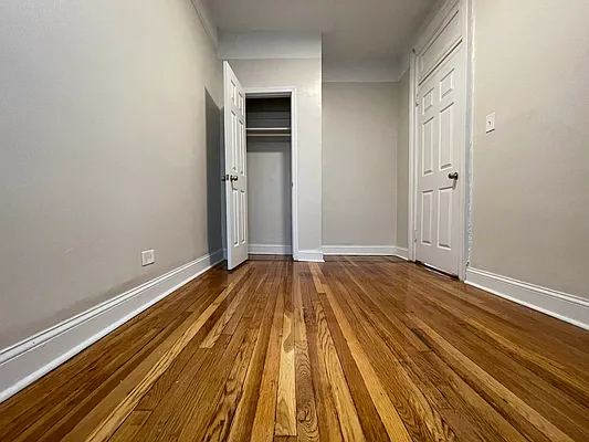 Rented by Hillel Realty Group | media 7