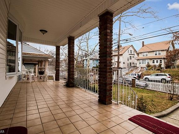2nd image of 751 Clifton Ave