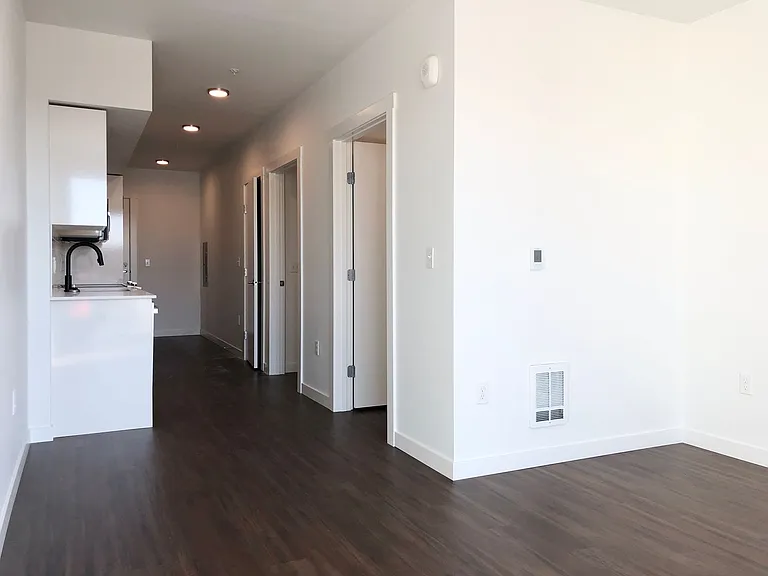 Spur Apartments — Photo 23