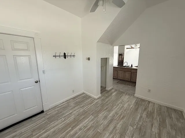 190 Lubeck Rd #5 — Photo 4