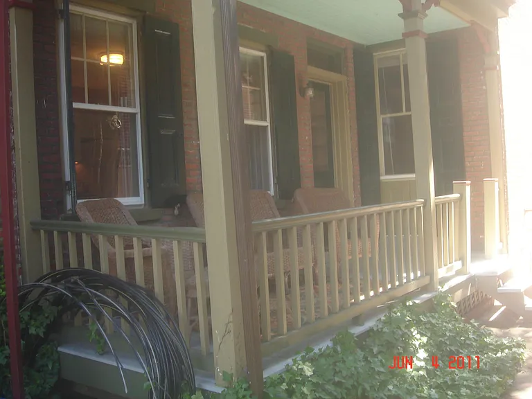 121 S Walnut St #A — Photo 12