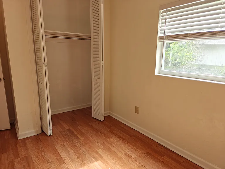 3132 NW 9th St — Photo 5
