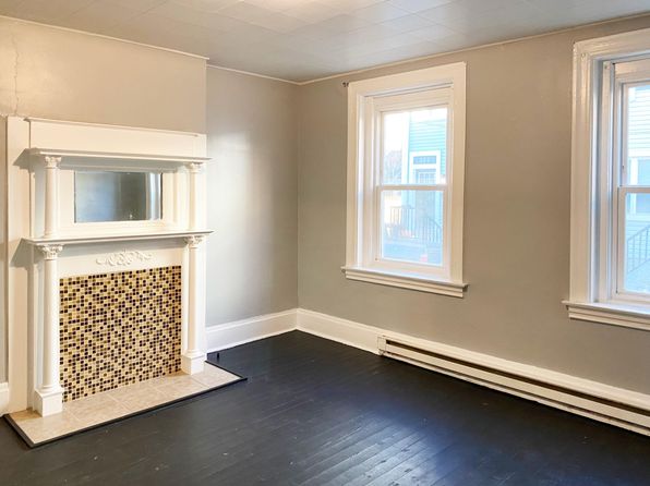 831 Concord St APT 3