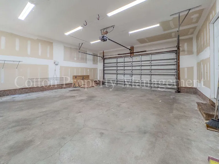 7106 Haven Way — Photo 36