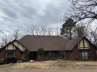 10704 Castleton St, Fort Smith, AR 72908