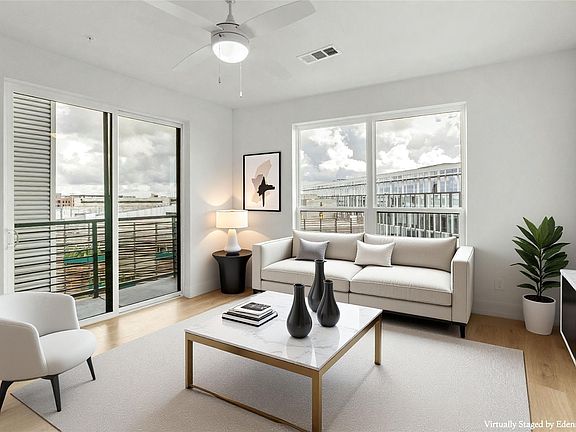 3rd image of 1701 Simond Ave #644