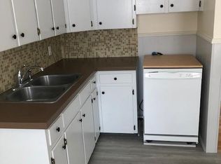 2 Pleasant St #1, Walpole, NH 03608