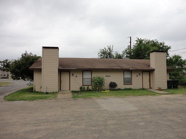 1st image of 664 Mill St