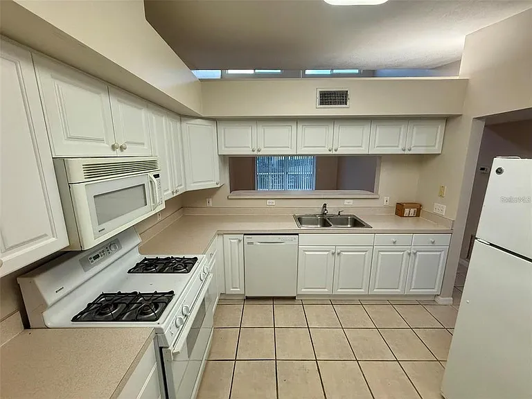 4683 Winston Ln N #30 — Photo 17