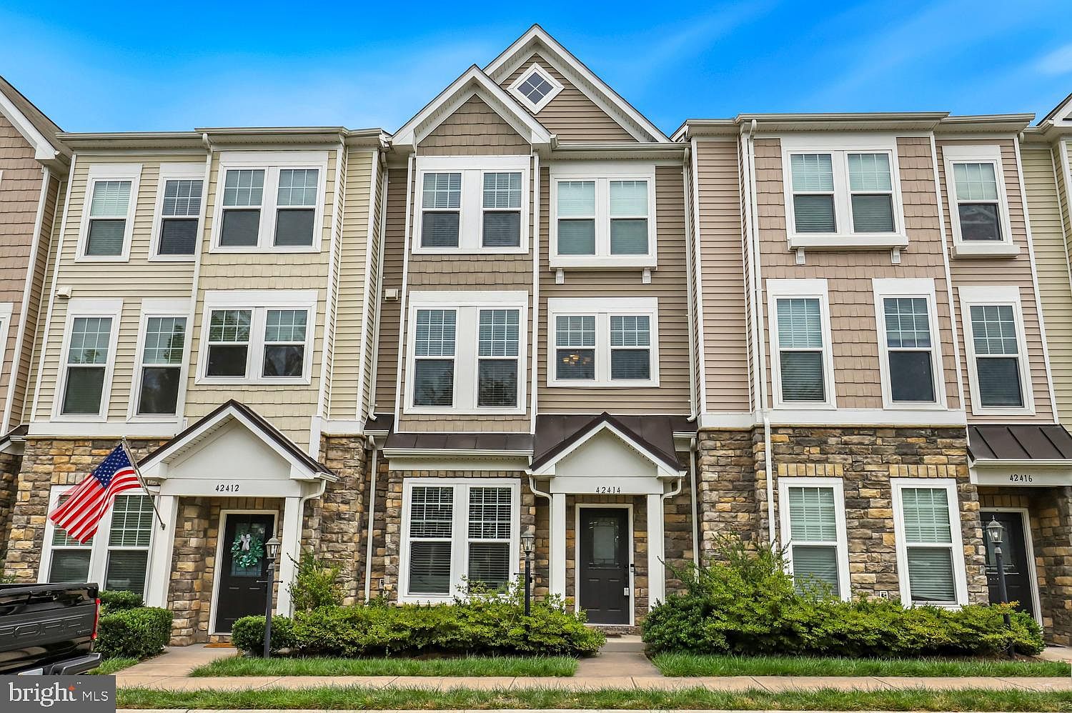 42414 Benfold Sq, Ashburn, VA 20148 | Zillow