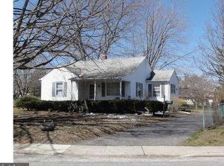 34 Lake Dr, Smyrna, DE 19977