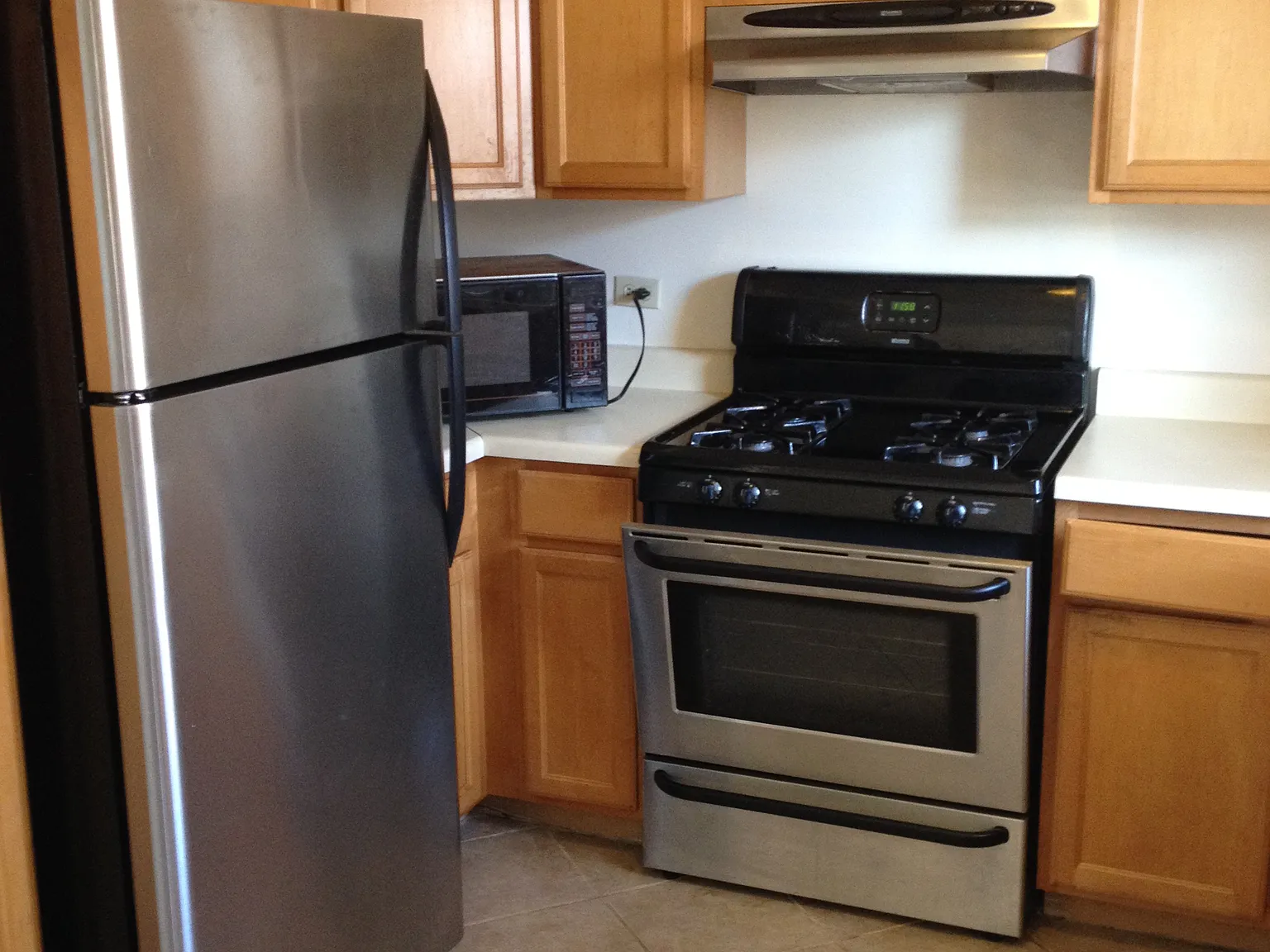 3 bed, 1440 sqft, $1,750 — Photo 4