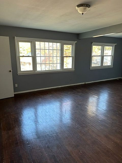 1st image of 828 George St Floor 2
