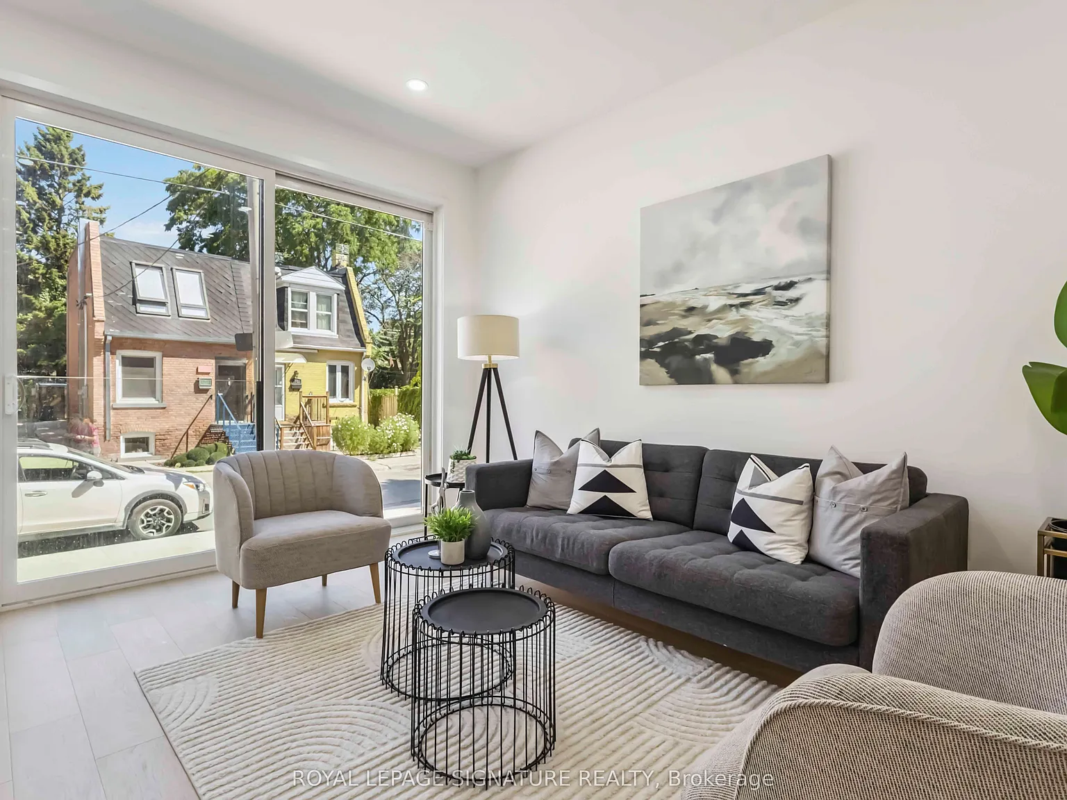 4 bed, $5,800 — Photo 3