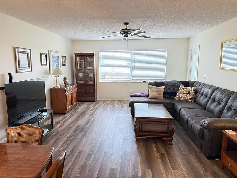 1801 Indian River Blvd #C7 — Photo 7