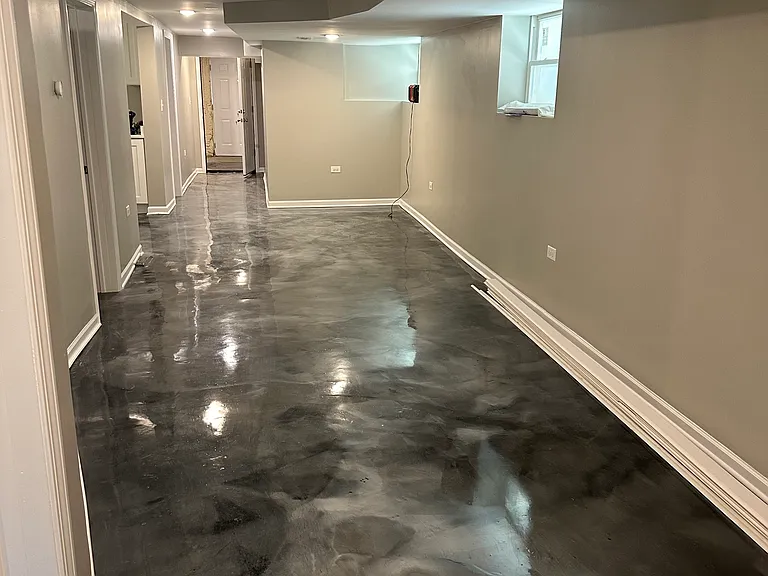 6124 S Champlain Ave #BASEMENT — Photo 5