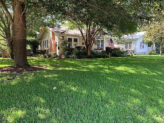 3rd image of 3977 Boone Park Ave