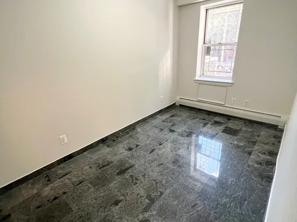 36-09 28th Avenue image 17 of 30