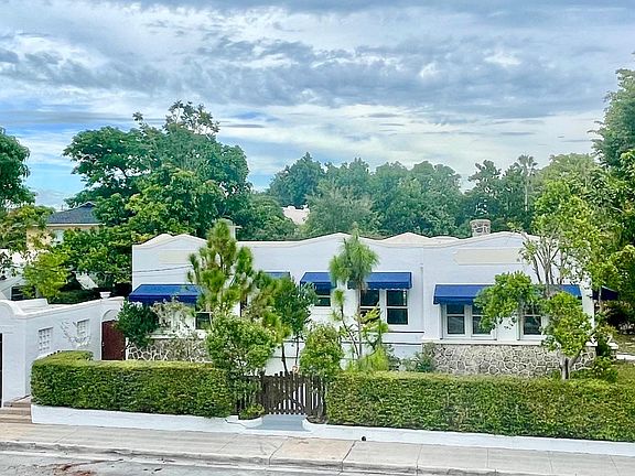 Southern view from SW 11 Street