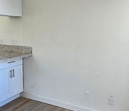 4th image of 7881 Holt Dr APT 2