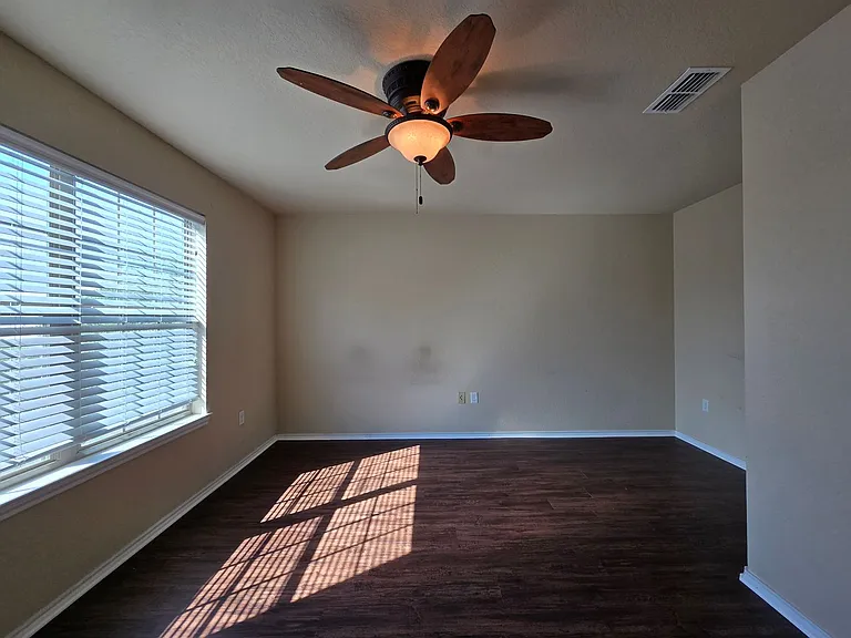 203 Anne Louise Dr — Photo 19