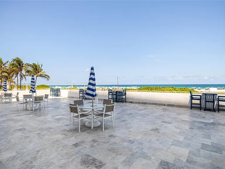 401 Ocean Dr #525 — Photo 16