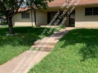 7801 Regency Ln, Fort Worth, TX 76134
